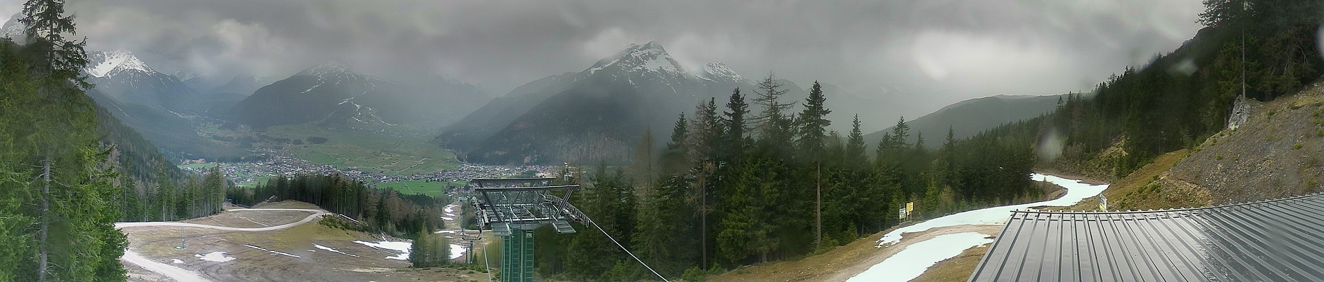 Archiv Foto Webcam 3er Sessellift im Skigebiet Ehrwald