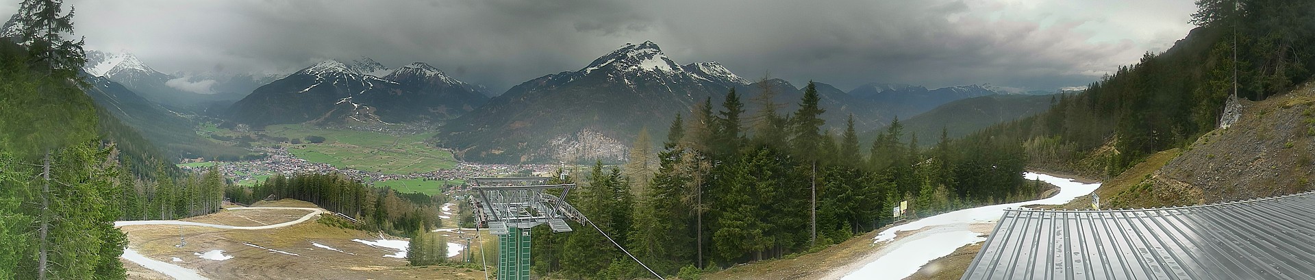 Archiv Foto Webcam 3er Sessellift im Skigebiet Ehrwald