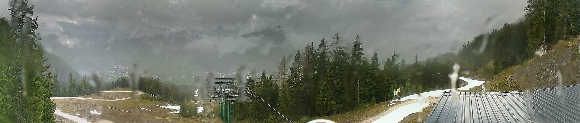 Archiv Foto Webcam 3er Sessellift im Skigebiet Ehrwald