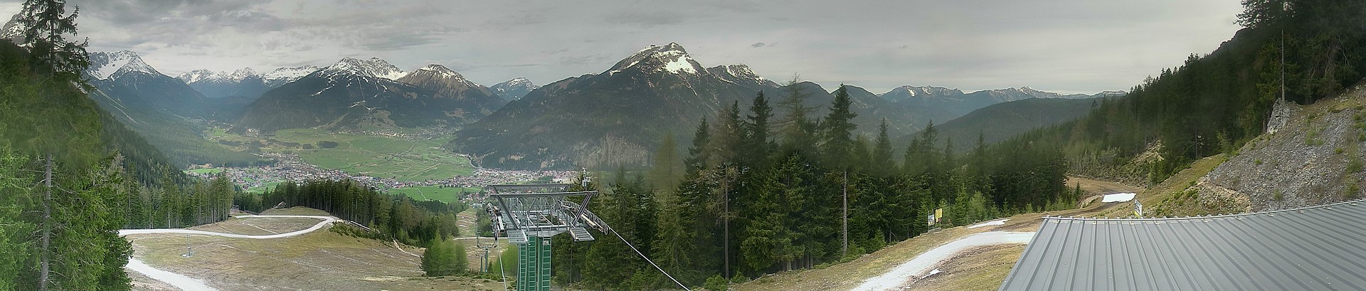 Archiv Foto Webcam 3er Sessellift im Skigebiet Ehrwald