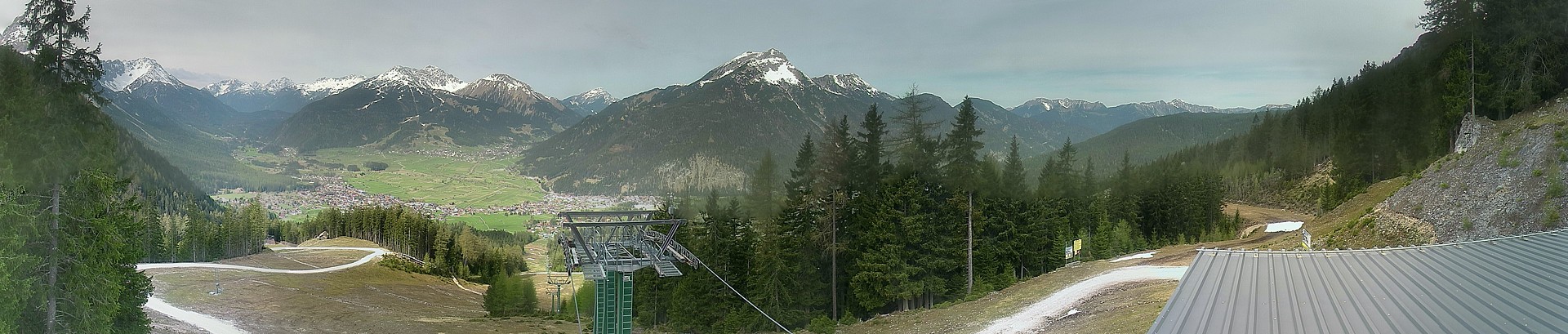 Archiv Foto Webcam 3er Sessellift im Skigebiet Ehrwald