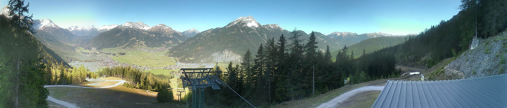 Archiv Foto Webcam 3er Sessellift im Skigebiet Ehrwald