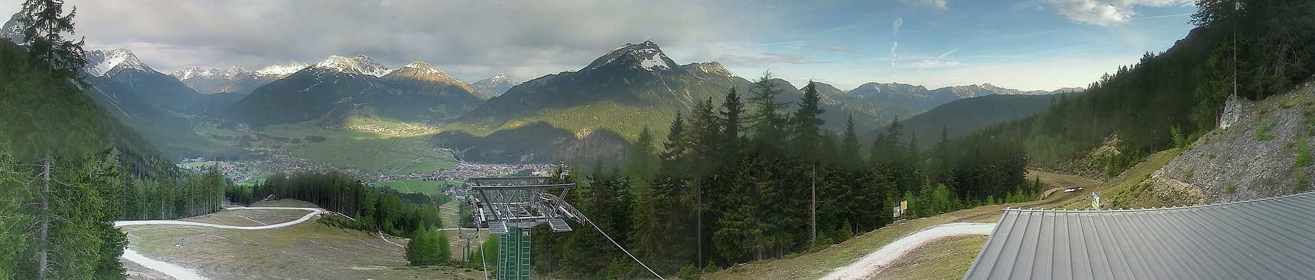 Archiv Foto Webcam 3er Sessellift im Skigebiet Ehrwald