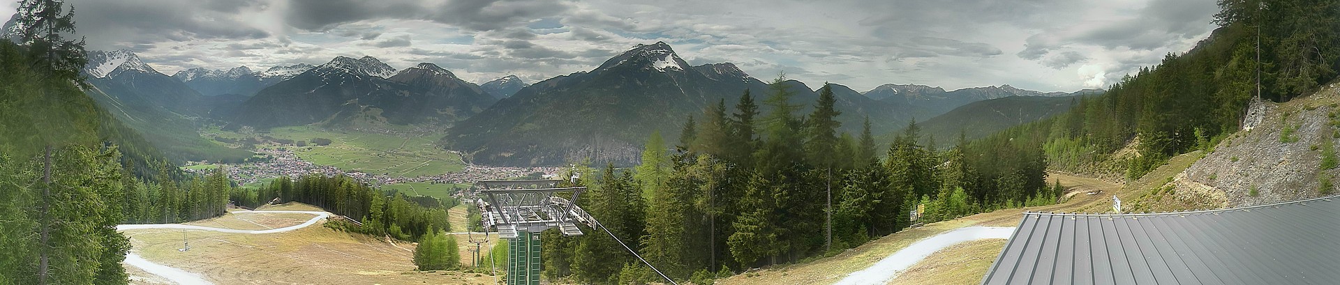 Archiv Foto Webcam 3er Sessellift im Skigebiet Ehrwald