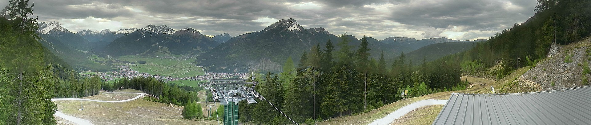 Archiv Foto Webcam 3er Sessellift im Skigebiet Ehrwald
