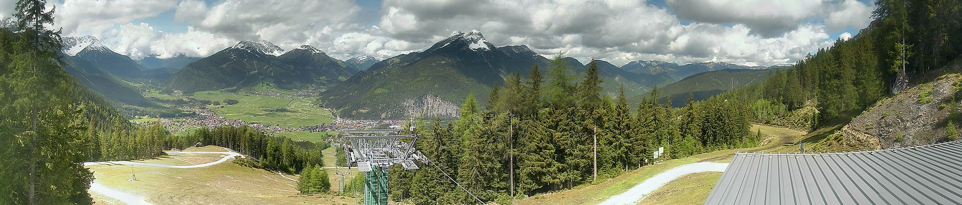 Archiv Foto Webcam 3er Sessellift im Skigebiet Ehrwald