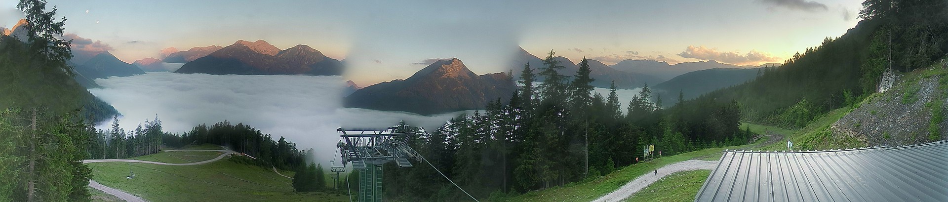Archiv Foto Webcam 3er Sessellift im Skigebiet Ehrwald