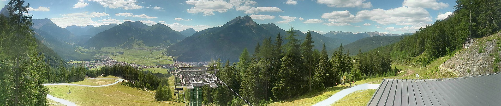 Archiv Foto Webcam 3er Sessellift im Skigebiet Ehrwald