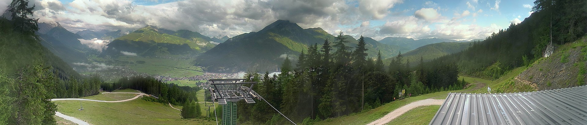 Archiv Foto Webcam 3er Sessellift im Skigebiet Ehrwald