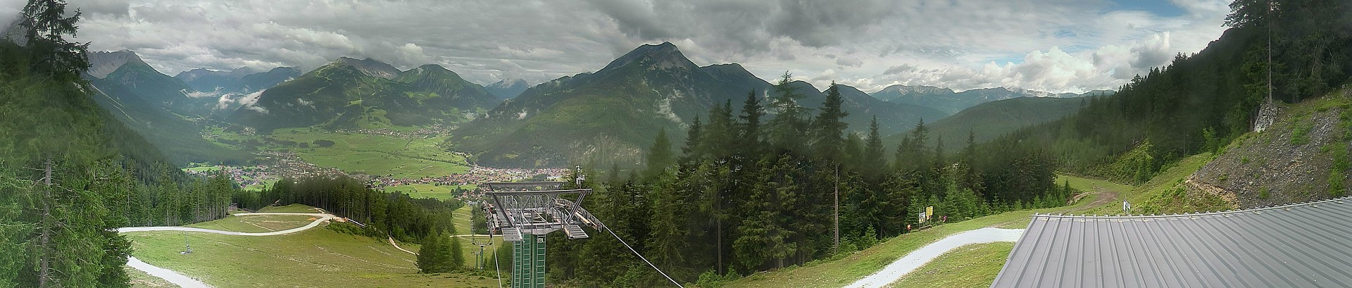 Archiv Foto Webcam 3er Sessellift im Skigebiet Ehrwald