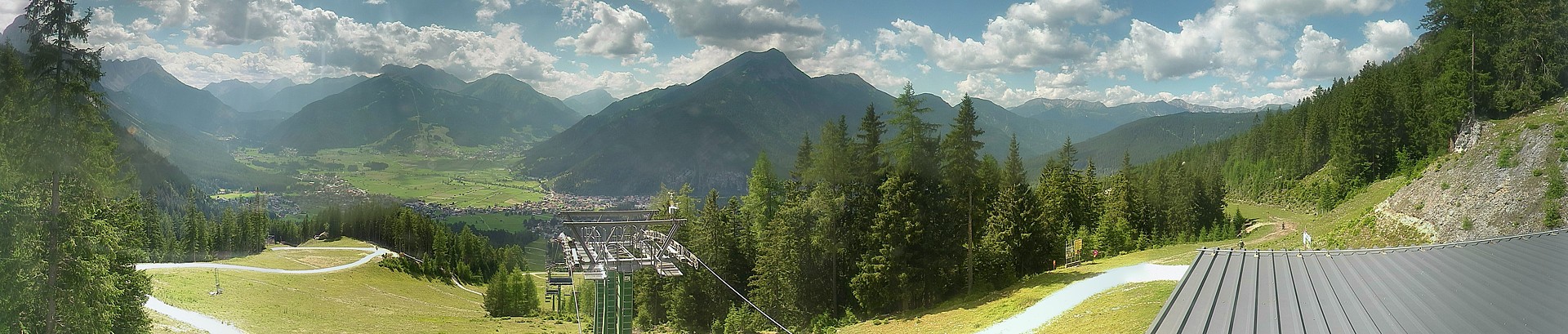 Archiv Foto Webcam 3er Sessellift im Skigebiet Ehrwald
