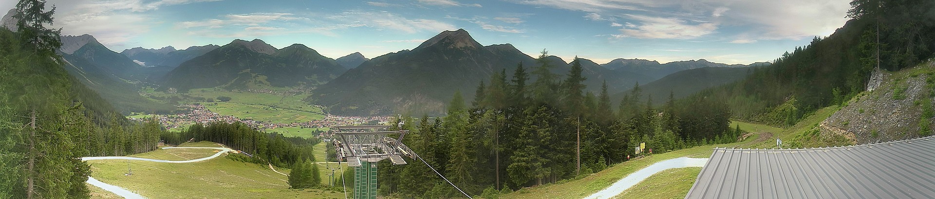 Archiv Foto Webcam 3er Sessellift im Skigebiet Ehrwald