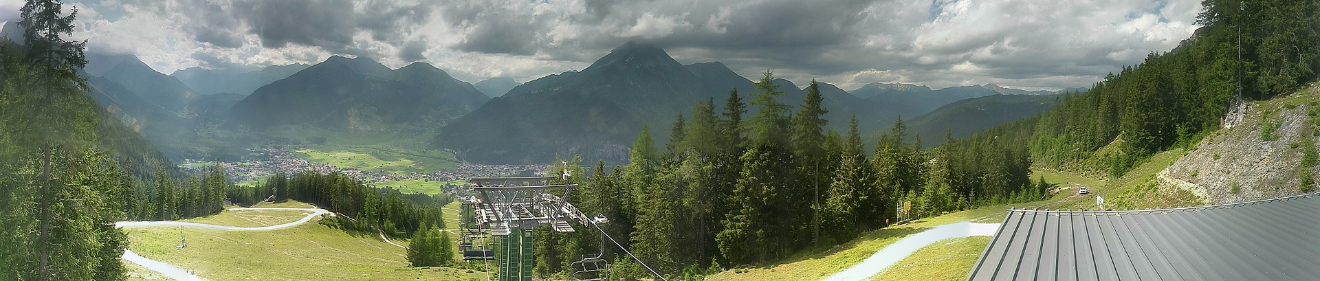 Archiv Foto Webcam 3er Sessellift im Skigebiet Ehrwald