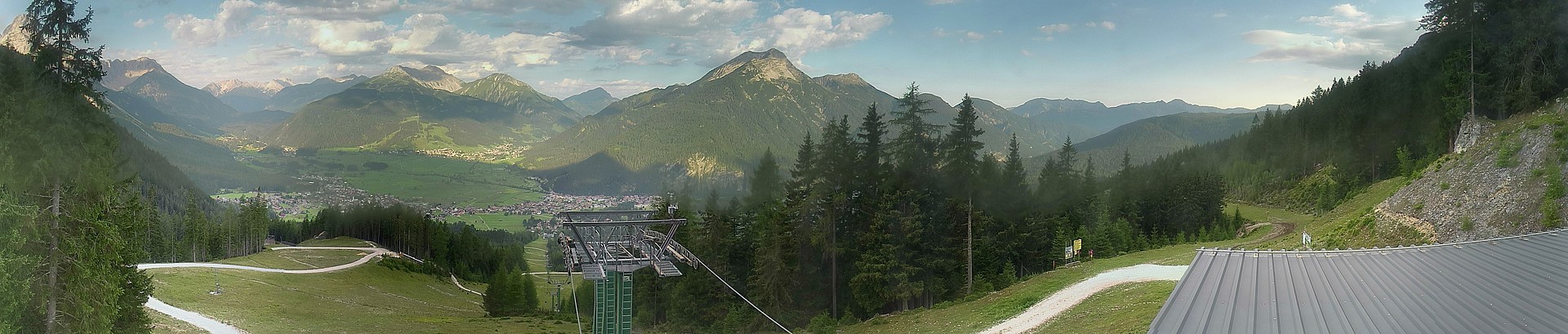 Archiv Foto Webcam 3er Sessellift im Skigebiet Ehrwald