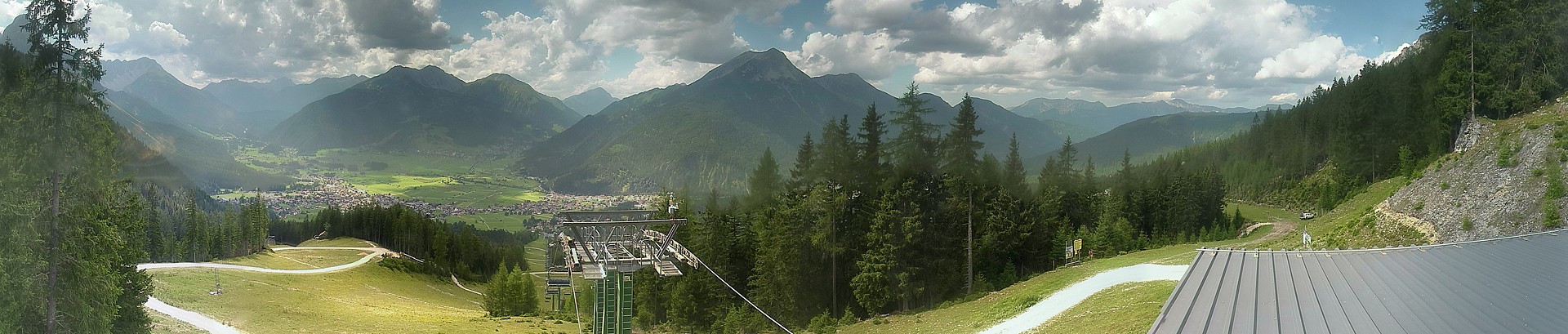 Archiv Foto Webcam 3er Sessellift im Skigebiet Ehrwald