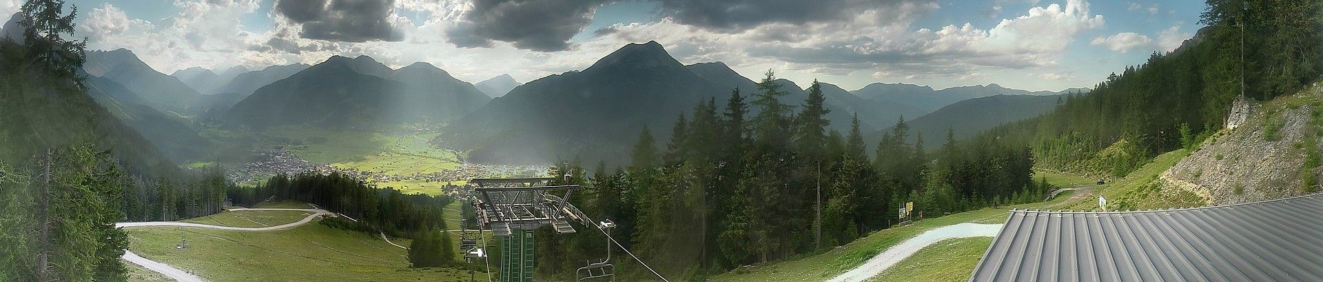 Archiv Foto Webcam 3er Sessellift im Skigebiet Ehrwald