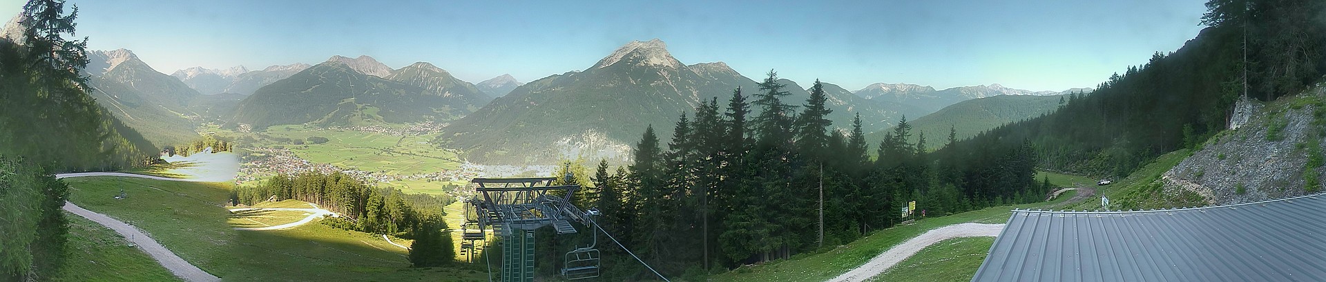Archiv Foto Webcam 3er Sessellift im Skigebiet Ehrwald