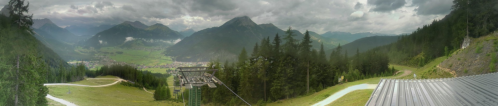 Archiv Foto Webcam 3er Sessellift im Skigebiet Ehrwald