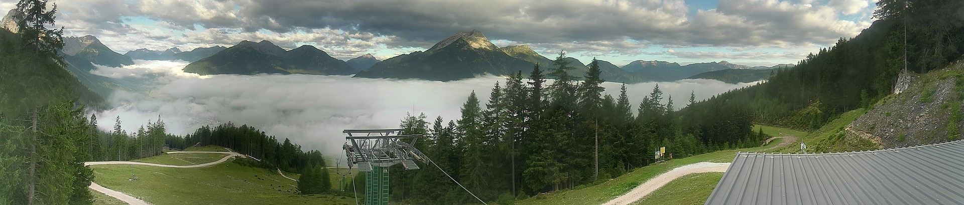 Archiv Foto Webcam 3er Sessellift im Skigebiet Ehrwald