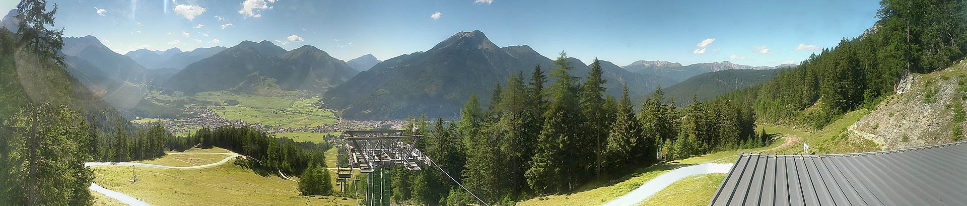 Archiv Foto Webcam 3er Sessellift im Skigebiet Ehrwald