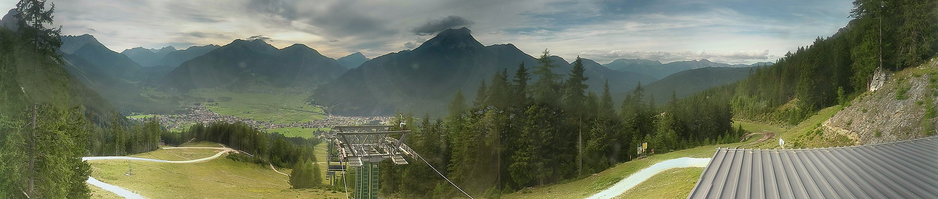 Archiv Foto Webcam 3er Sessellift im Skigebiet Ehrwald