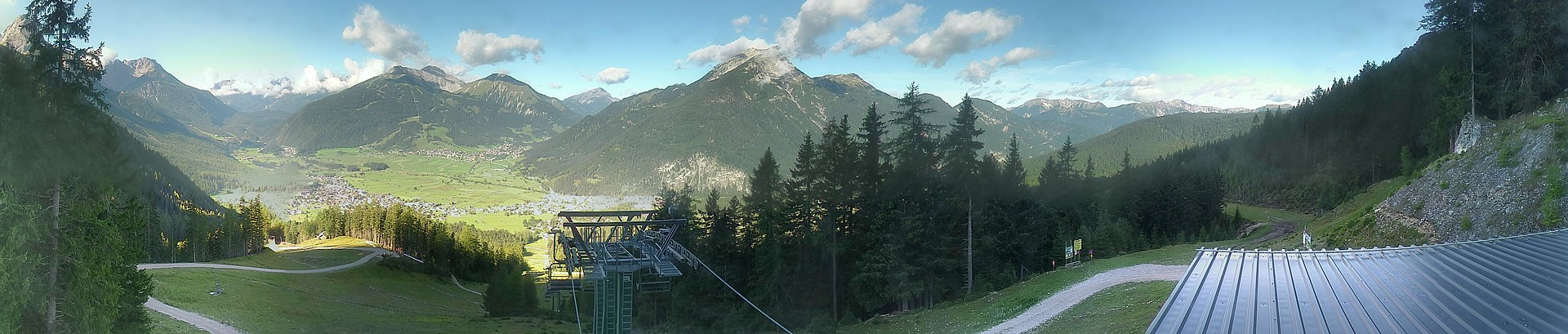 Archiv Foto Webcam 3er Sessellift im Skigebiet Ehrwald