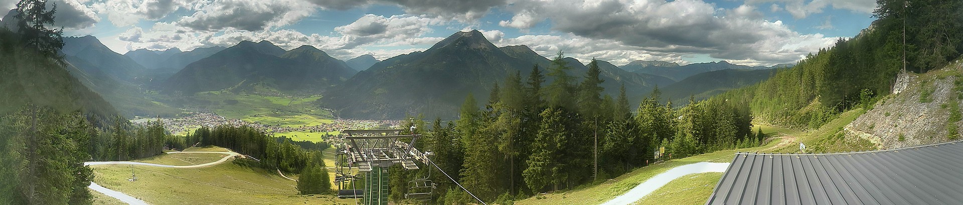 Archiv Foto Webcam 3er Sessellift im Skigebiet Ehrwald