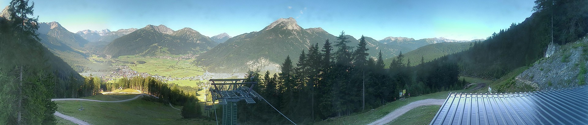 Archiv Foto Webcam 3er Sessellift im Skigebiet Ehrwald