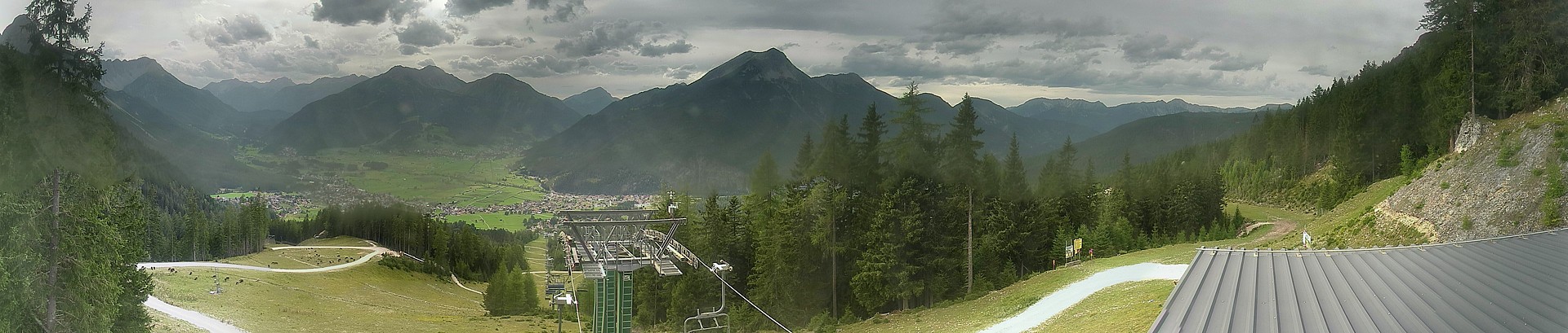 Archiv Foto Webcam 3er Sessellift im Skigebiet Ehrwald