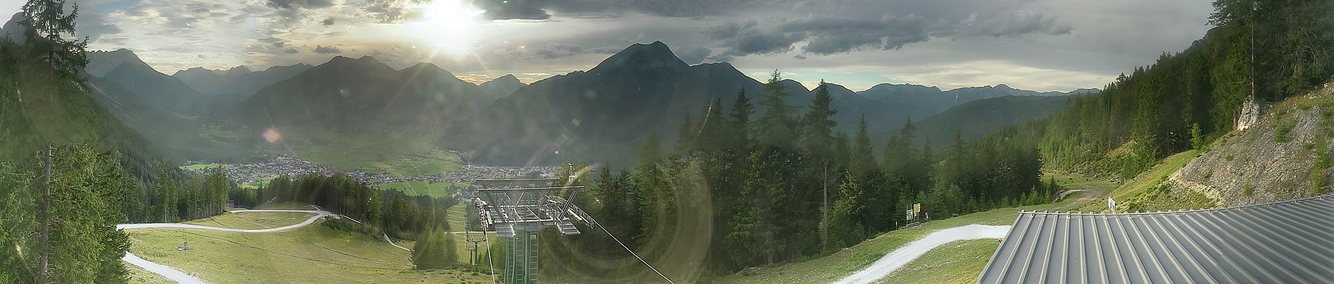 Archiv Foto Webcam 3er Sessellift im Skigebiet Ehrwald