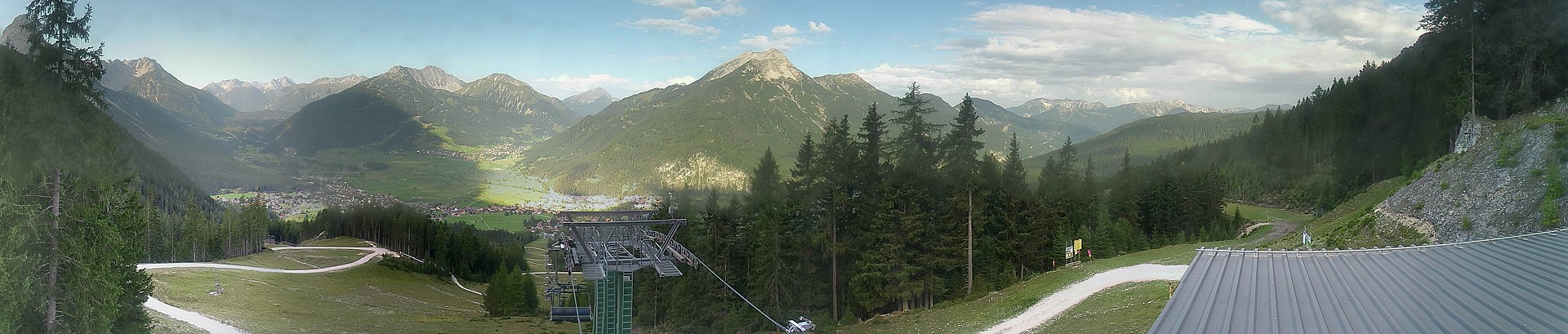 Archiv Foto Webcam 3er Sessellift im Skigebiet Ehrwald