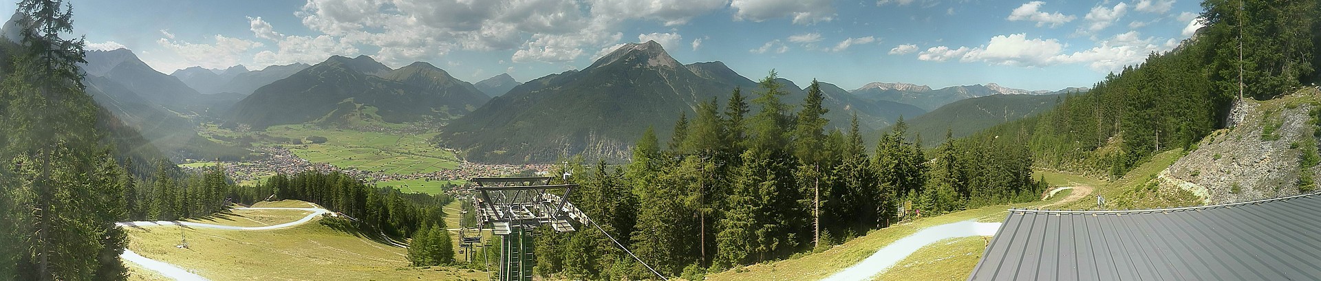 Archiv Foto Webcam 3er Sessellift im Skigebiet Ehrwald