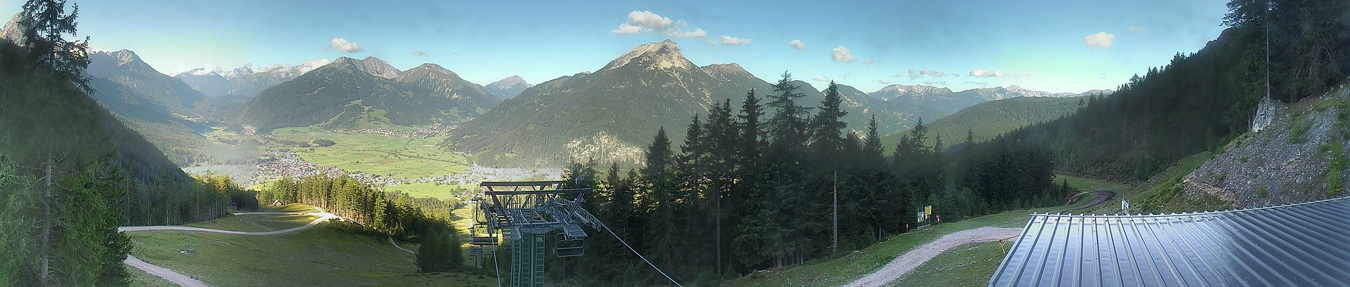 Archiv Foto Webcam 3er Sessellift im Skigebiet Ehrwald