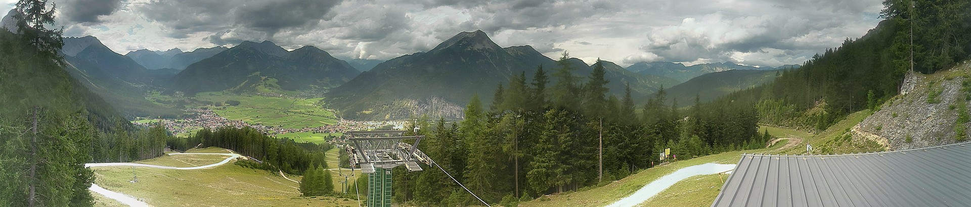 Archiv Foto Webcam 3er Sessellift im Skigebiet Ehrwald