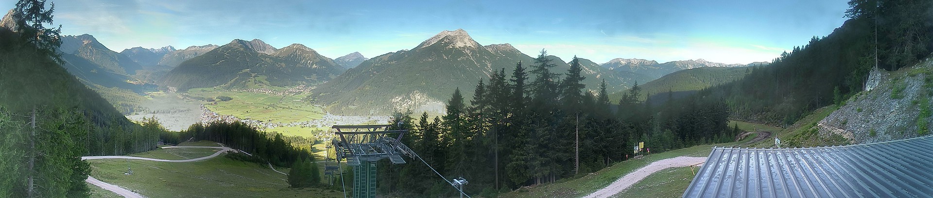 Archiv Foto Webcam 3er Sessellift im Skigebiet Ehrwald