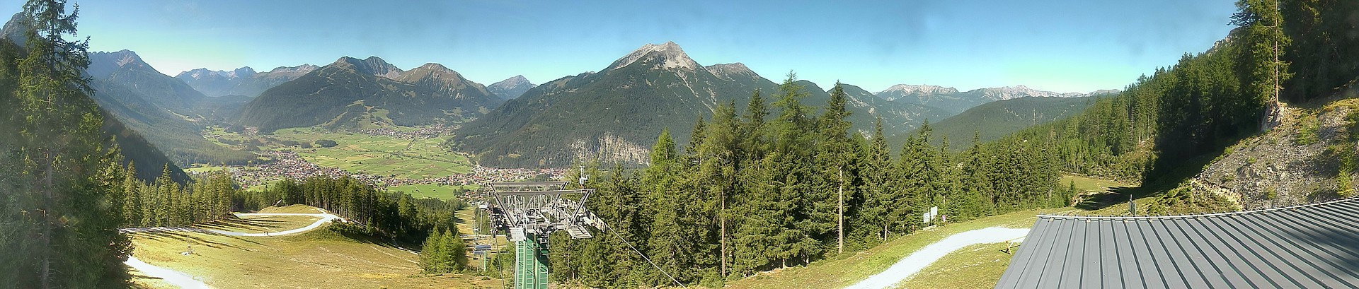 Archived image Webcam 3-chair lift Wettersteinbahnen Ehrwald