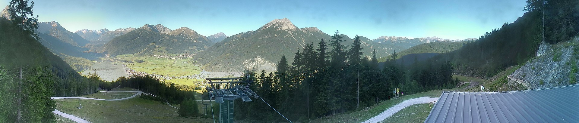 Archiv Foto Webcam 3er Sessellift im Skigebiet Ehrwald