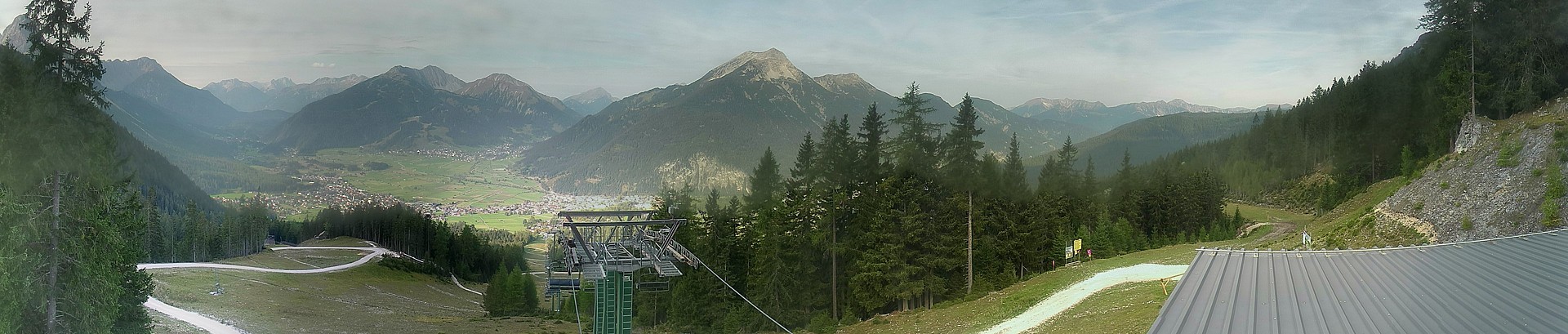 Archiv Foto Webcam 3er Sessellift im Skigebiet Ehrwald