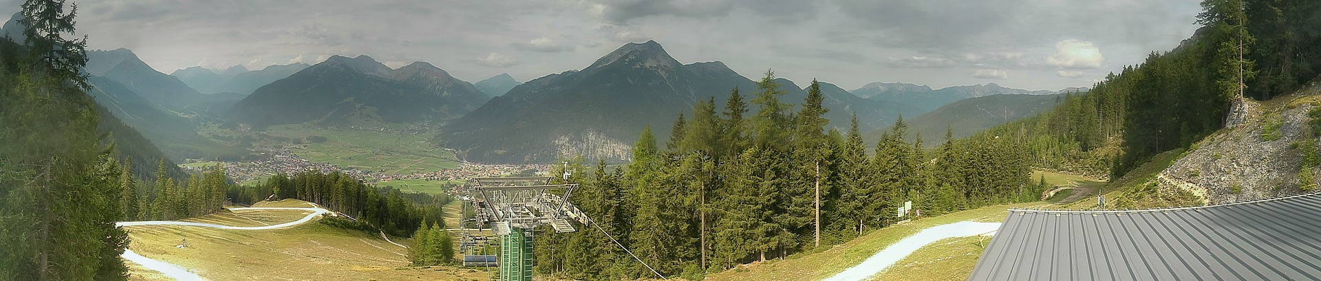 Archiv Foto Webcam 3er Sessellift im Skigebiet Ehrwald