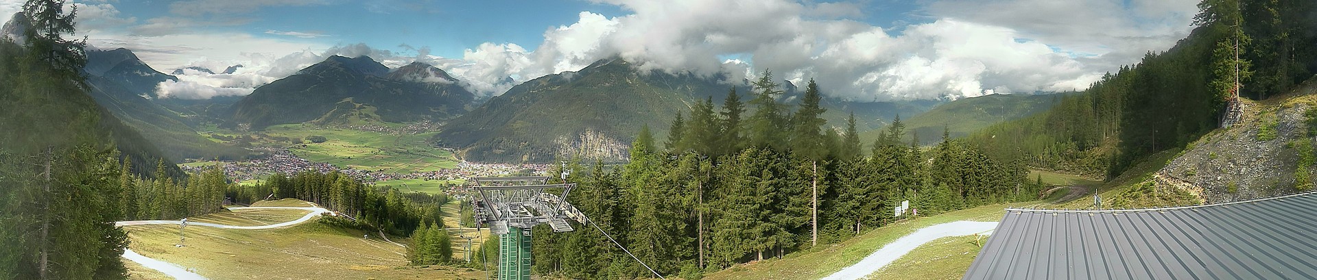 Archiv Foto Webcam 3er Sessellift im Skigebiet Ehrwald