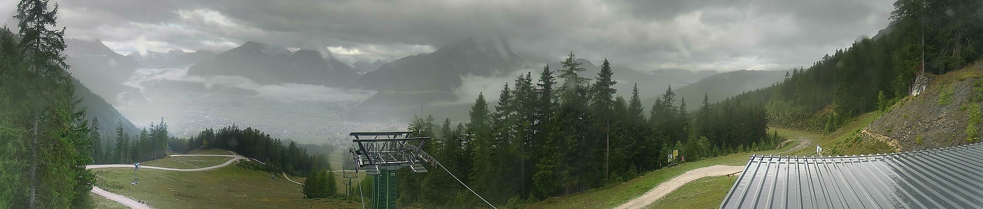 Archiv Foto Webcam 3er Sessellift im Skigebiet Ehrwald
