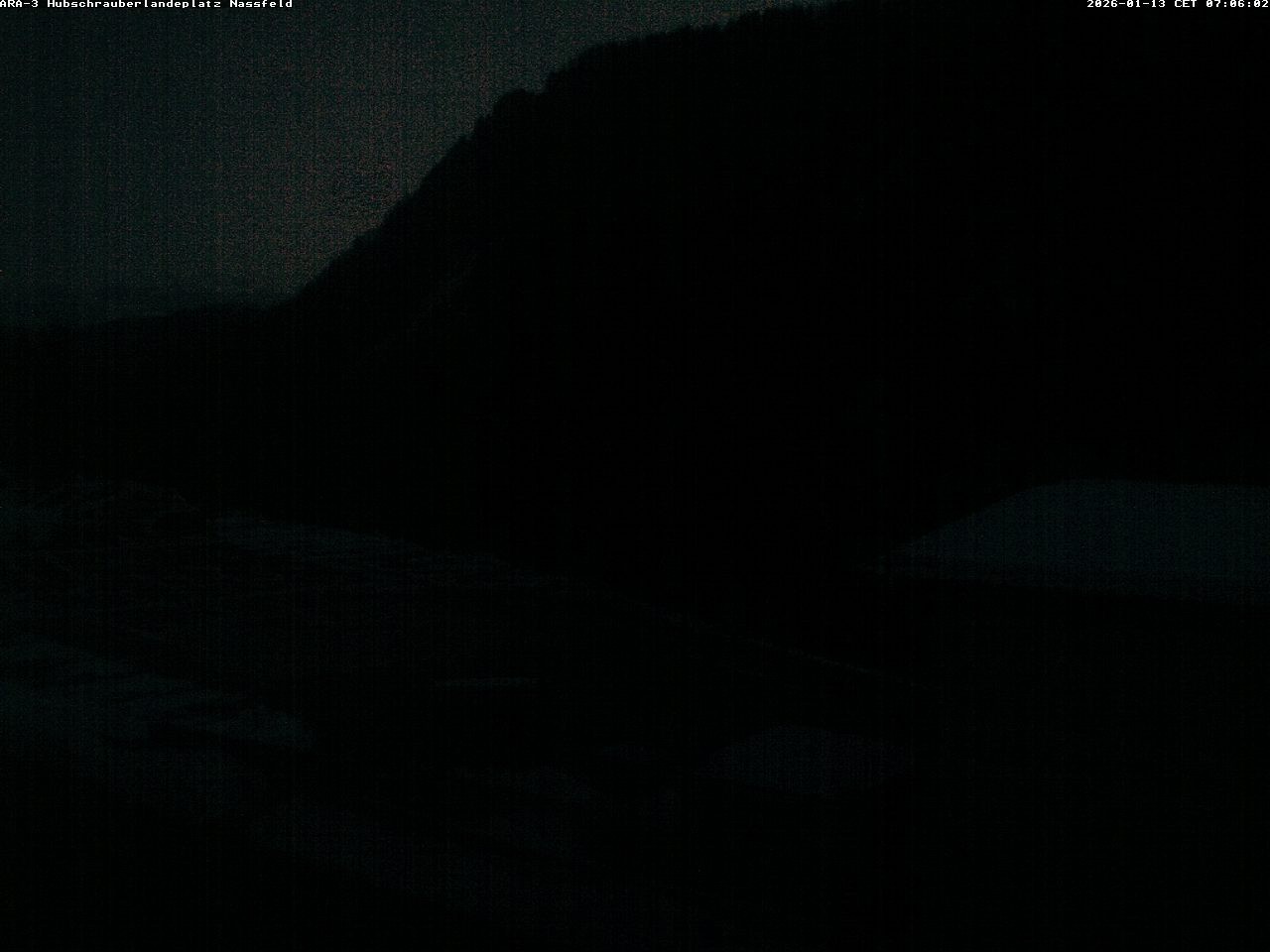 Archiv Foto Webcam Hubschrauberlandeplatz Nassfeld