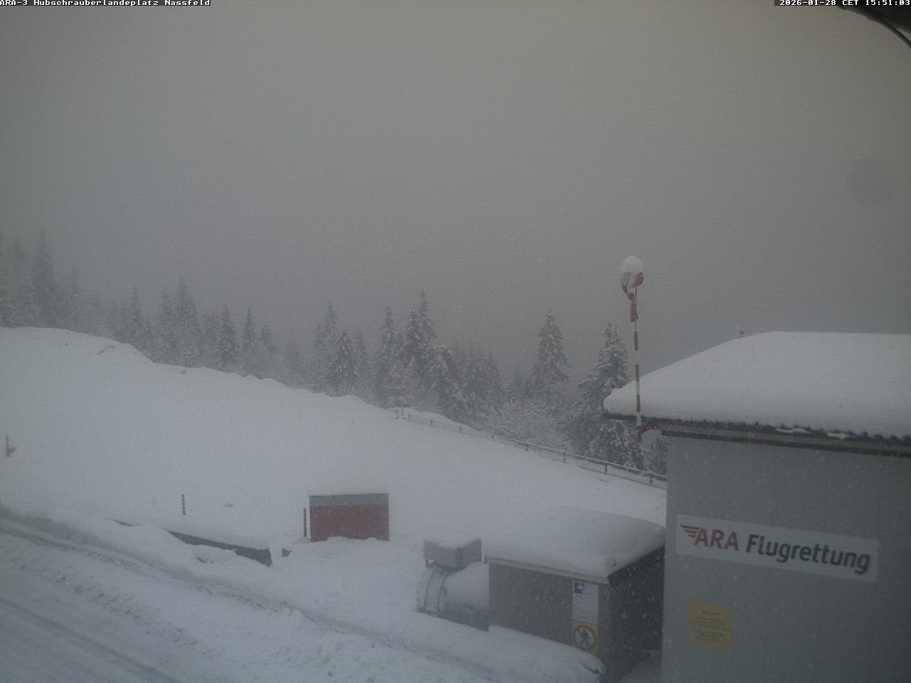 Archiv Foto Webcam Hubschrauberlandeplatz Nassfeld
