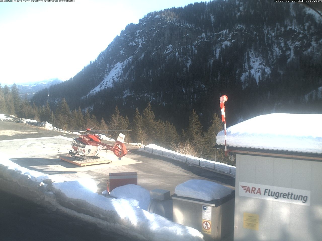 Archived image Webcam Heliport at Skiresort Nassfeld