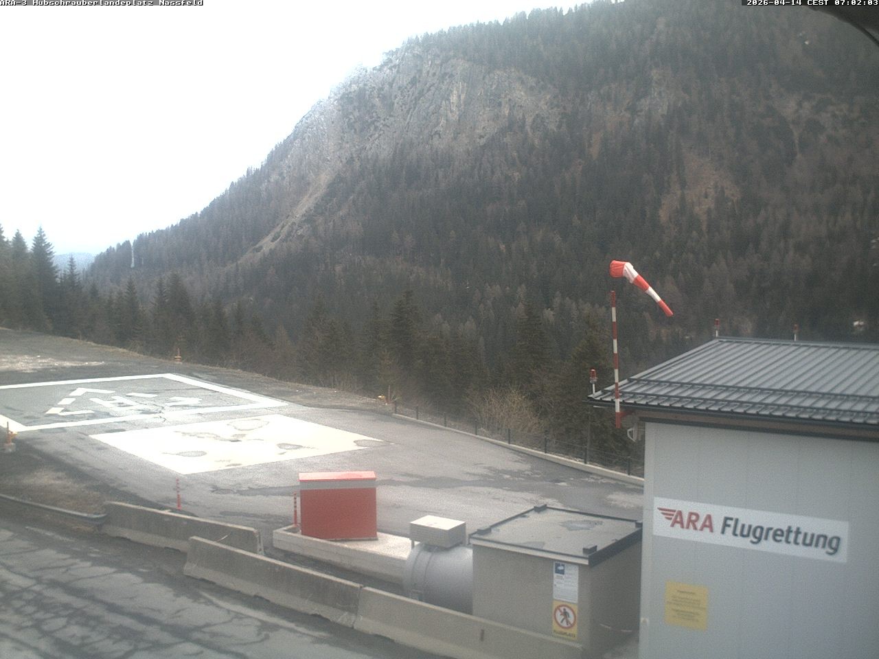 Archived image Webcam Heliport at Skiresort Nassfeld