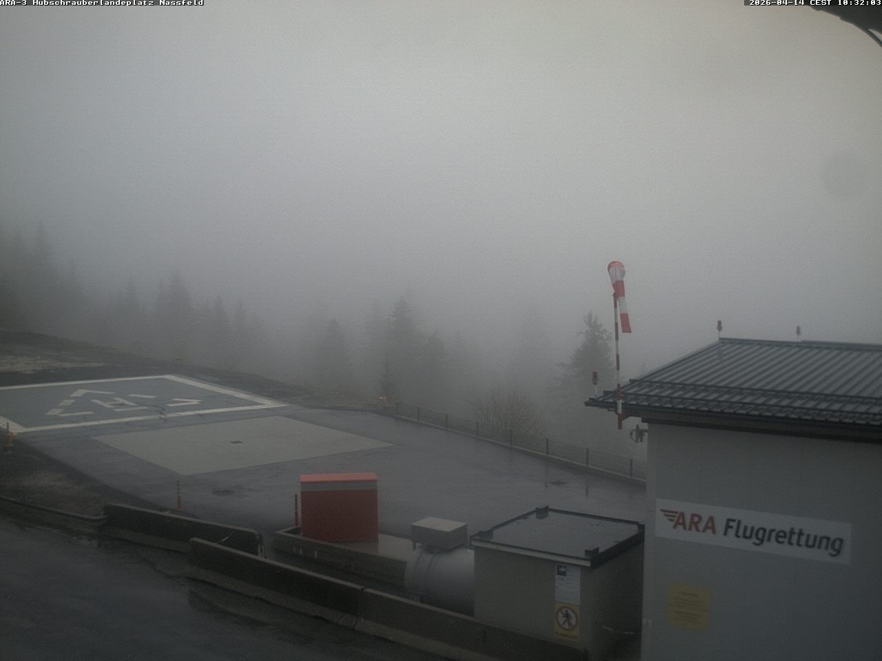 Archived image Webcam Heliport at Skiresort Nassfeld