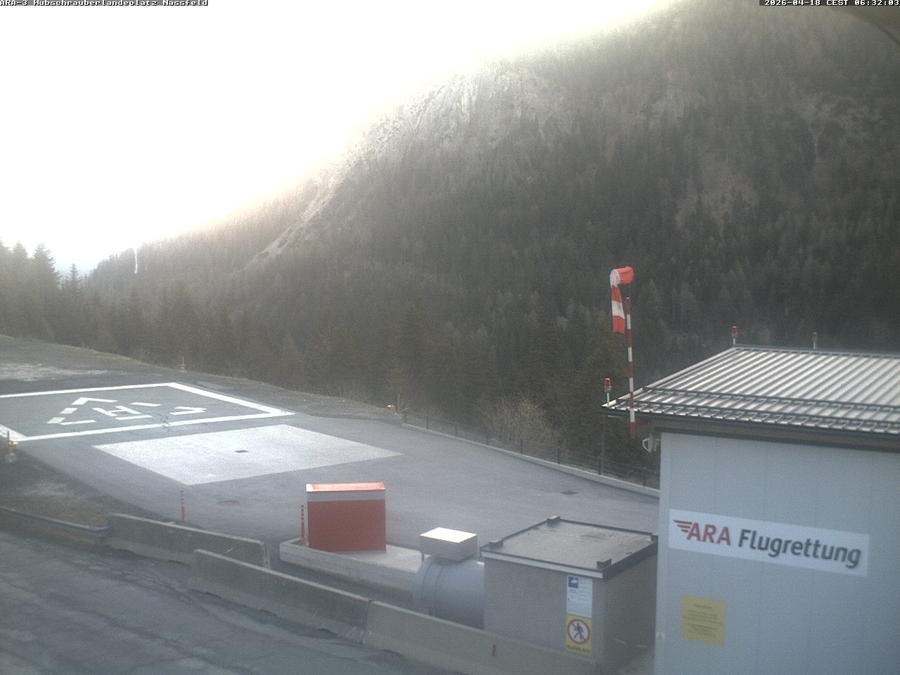 Archived image Webcam Heliport at Skiresort Nassfeld