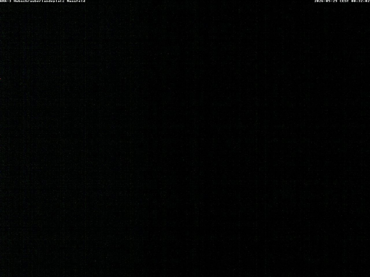 Archiv Foto Webcam Hubschrauberlandeplatz Nassfeld