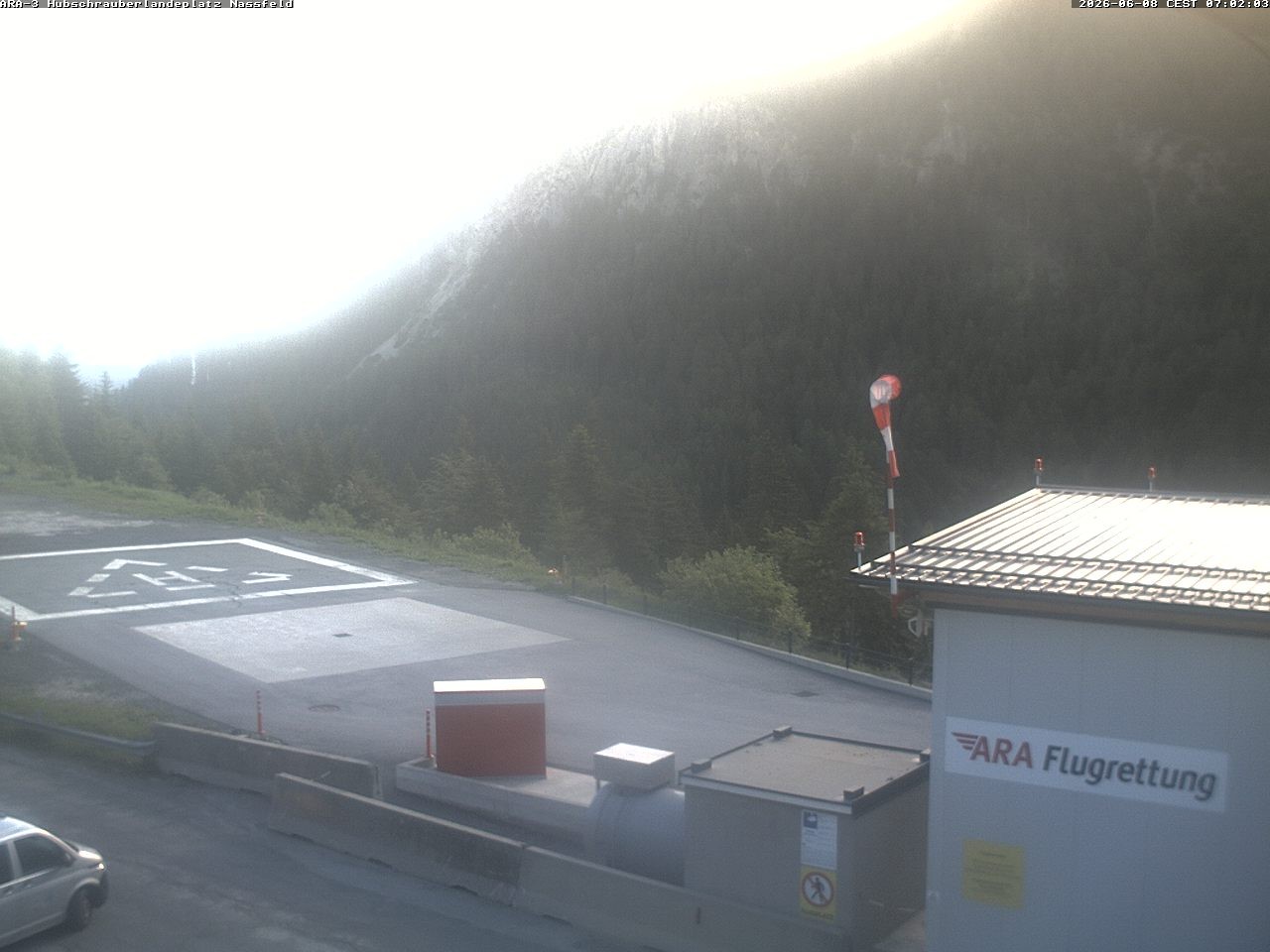 Archiv Foto Webcam Hubschrauberlandeplatz Nassfeld