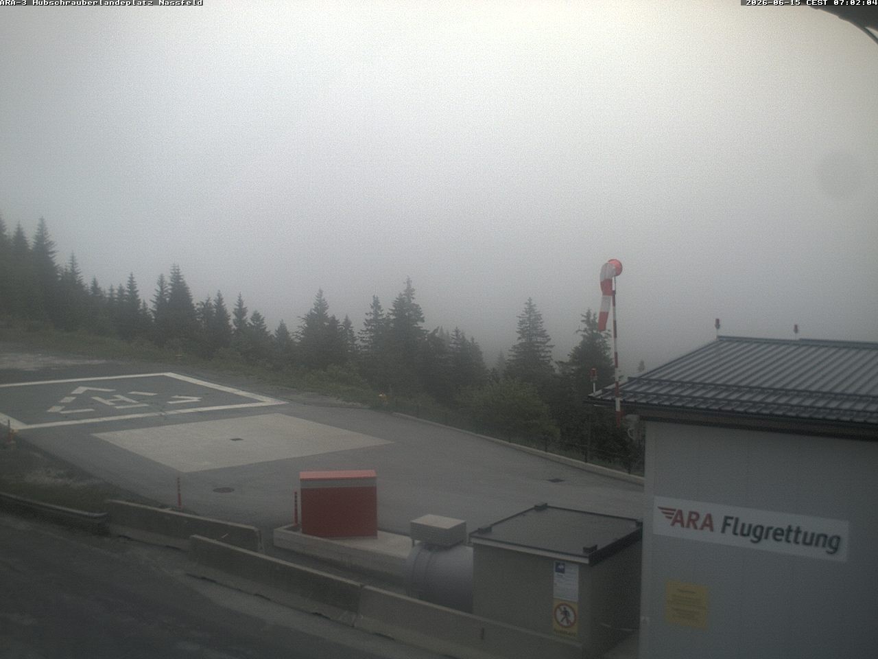 Archived image Webcam Heliport at Skiresort Nassfeld